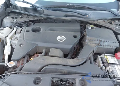 2015 Nissan Altima 2.5 Sv z USA, uszkodzony, nr VIN 1N4AL3AP2FC215594